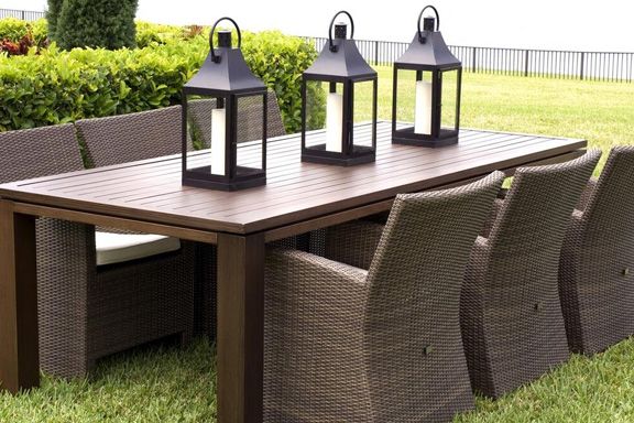 How Are Reliable Furniture Manufacturers in Delhi Adding Soul To Every Space